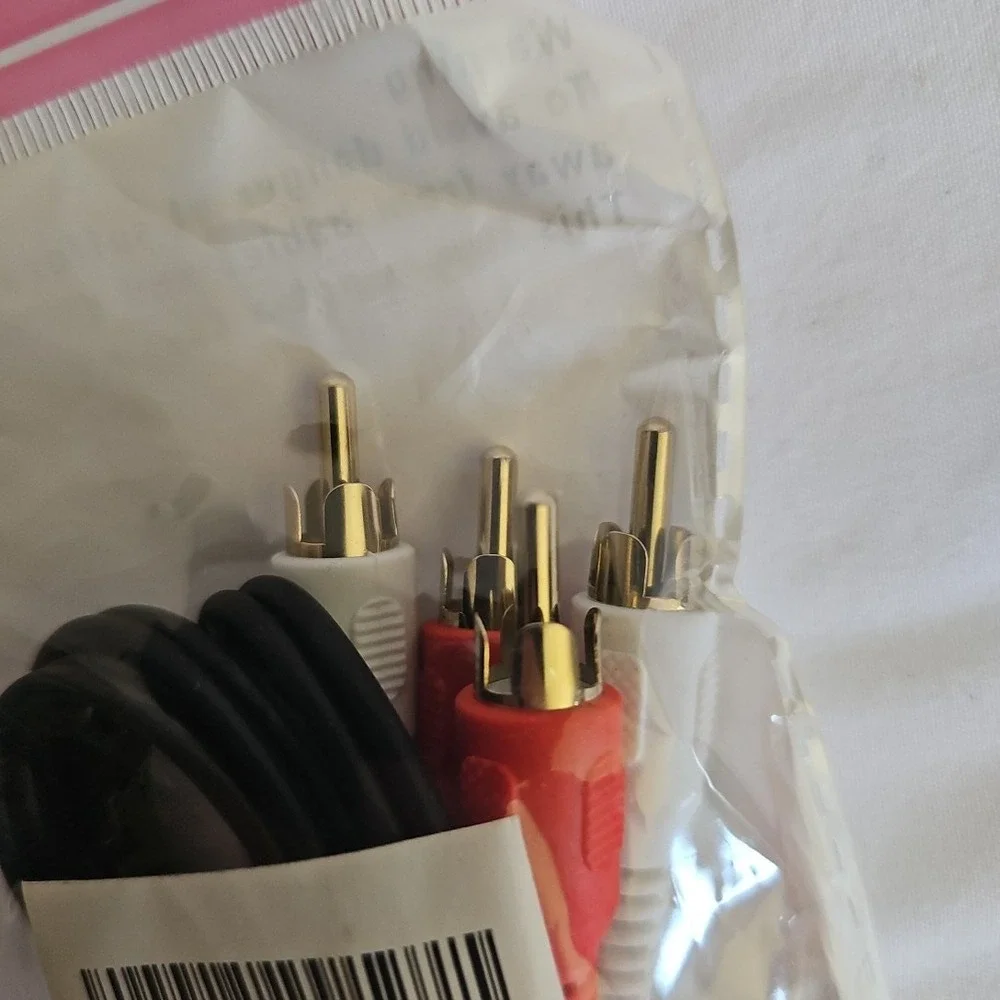 Stereo‎ audio cable *new*